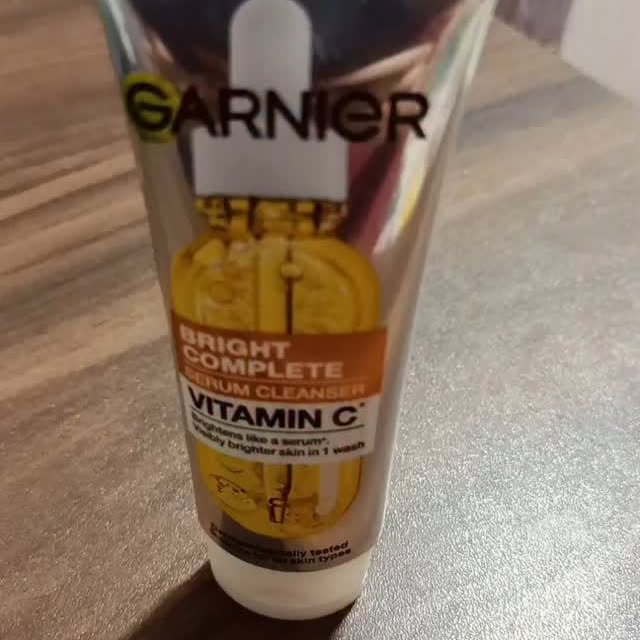 Instagram post by @deepti494 for Garnier India. Caption reads: #garnierindia 
#garnierserumwash #brightin1wash....