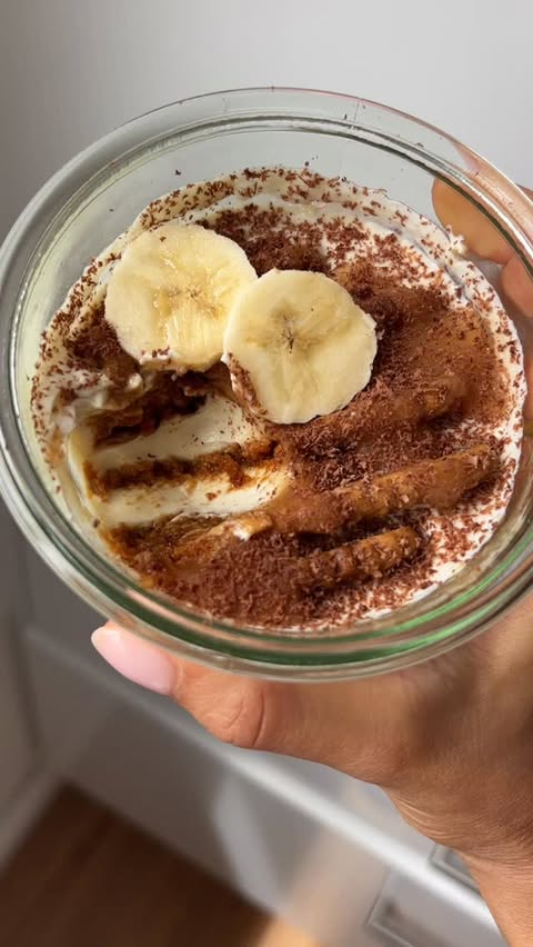 Instagram post by @livs.table for True Protein. Caption reads: [...] (approx. 375g) Greek Yoghurt 2 tsp....