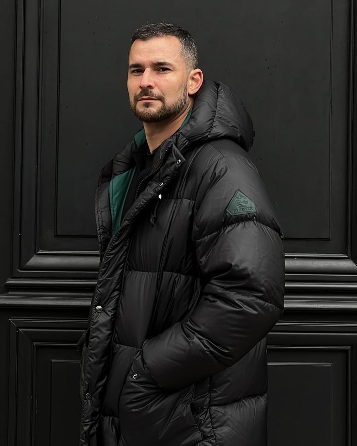 Instagram post by @julien_isnardon for Pyrenex. Caption reads: Sunday = cold day ❄️
Pyrenex x Paraboot

*....