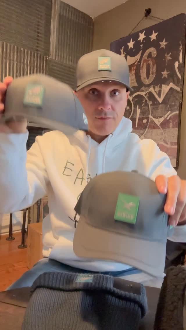 Instagram post by @erock_eagles for New Era Cap. Caption reads: 🚨 GIVEWAWAY 🚨 Shout out to my friends over at....