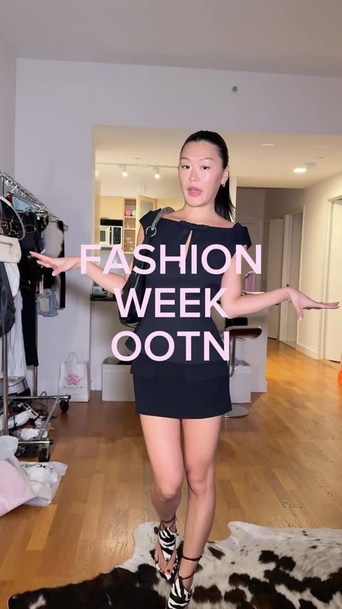 Instagram post by @carolyn.chang for BELLAMI Hair®. Caption reads: [...] getting ready in my final look with....