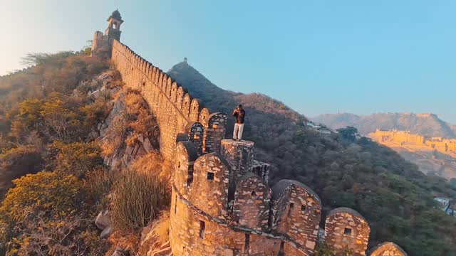 Instagram post by @himalaya.wala for Croma. Caption reads: [...] on the new VIVO X300 which I recently got....