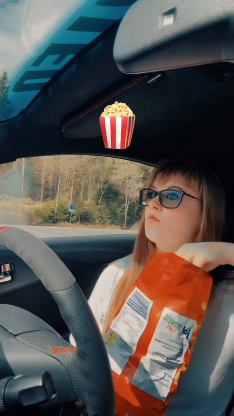 Instagram post by @cargirls_world for GASOLINAS. Caption reads: Ganz großes Kino ! 🍿....