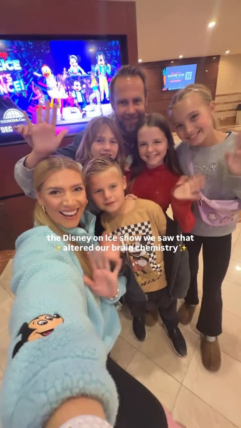 Instagram post by @chasingmagicdaily for Feld Entertainment. Caption reads: [...] Beach Thank you @disneyonice and....