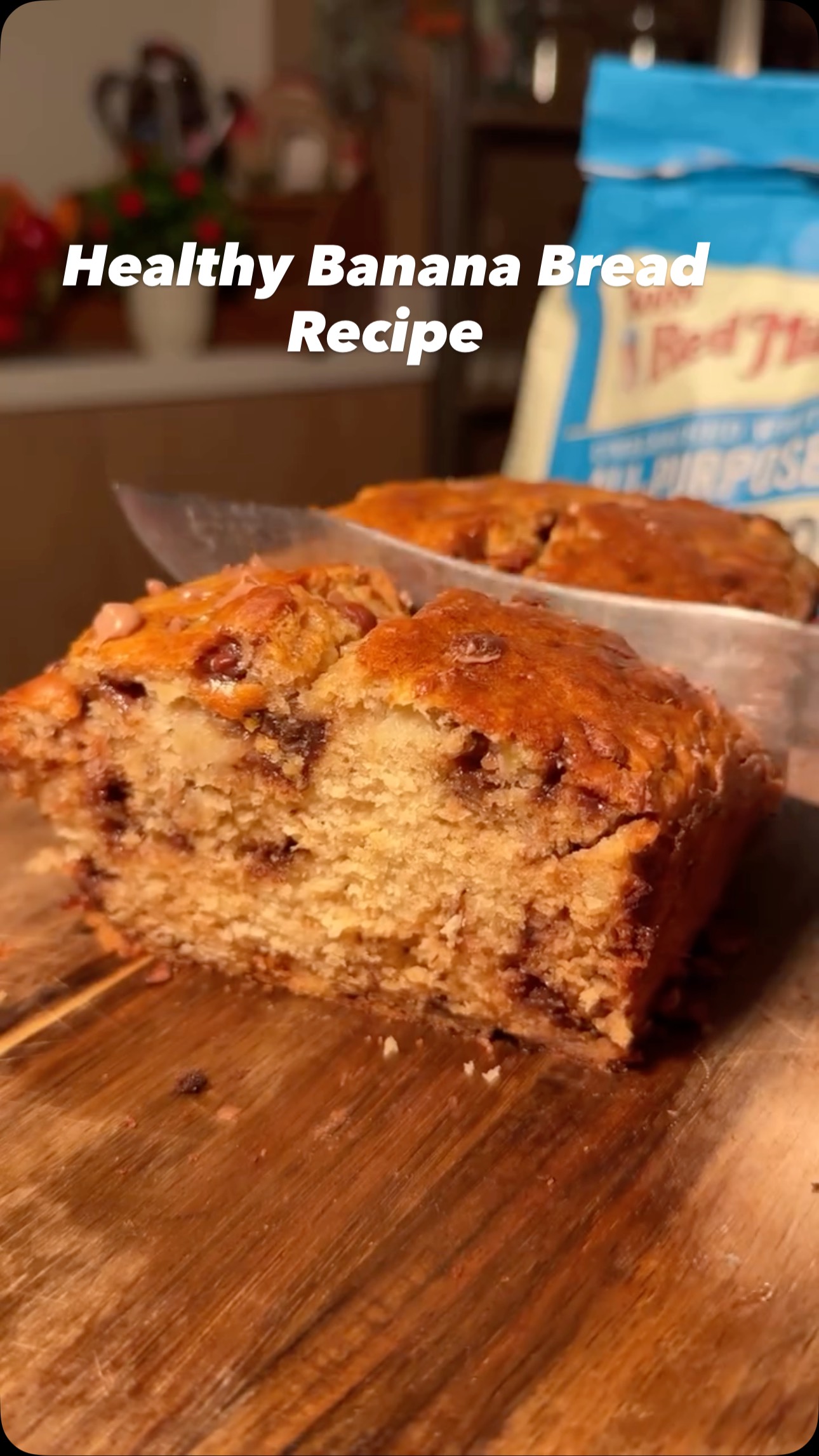 Instagram post by @thefairywhobakes for Bob's Red Mill. Caption reads: Zero sugar banana bread??.. and it still tastes....