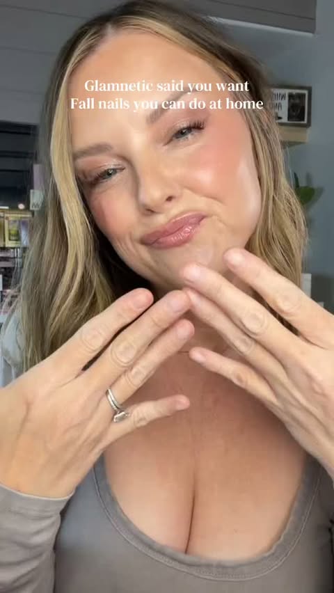 Instagram post by @hiamandadenise for Glamnetic. Caption reads: Comment LINK for the product link! Glamnetic Iced....