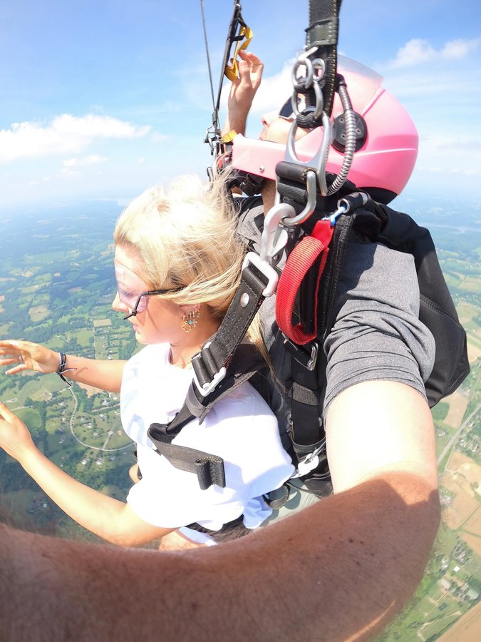 Instagram post by @emersonz.c for Rastaclat. Caption reads: Adrenaline junkie
.
.
#explore #explorepage #viral....