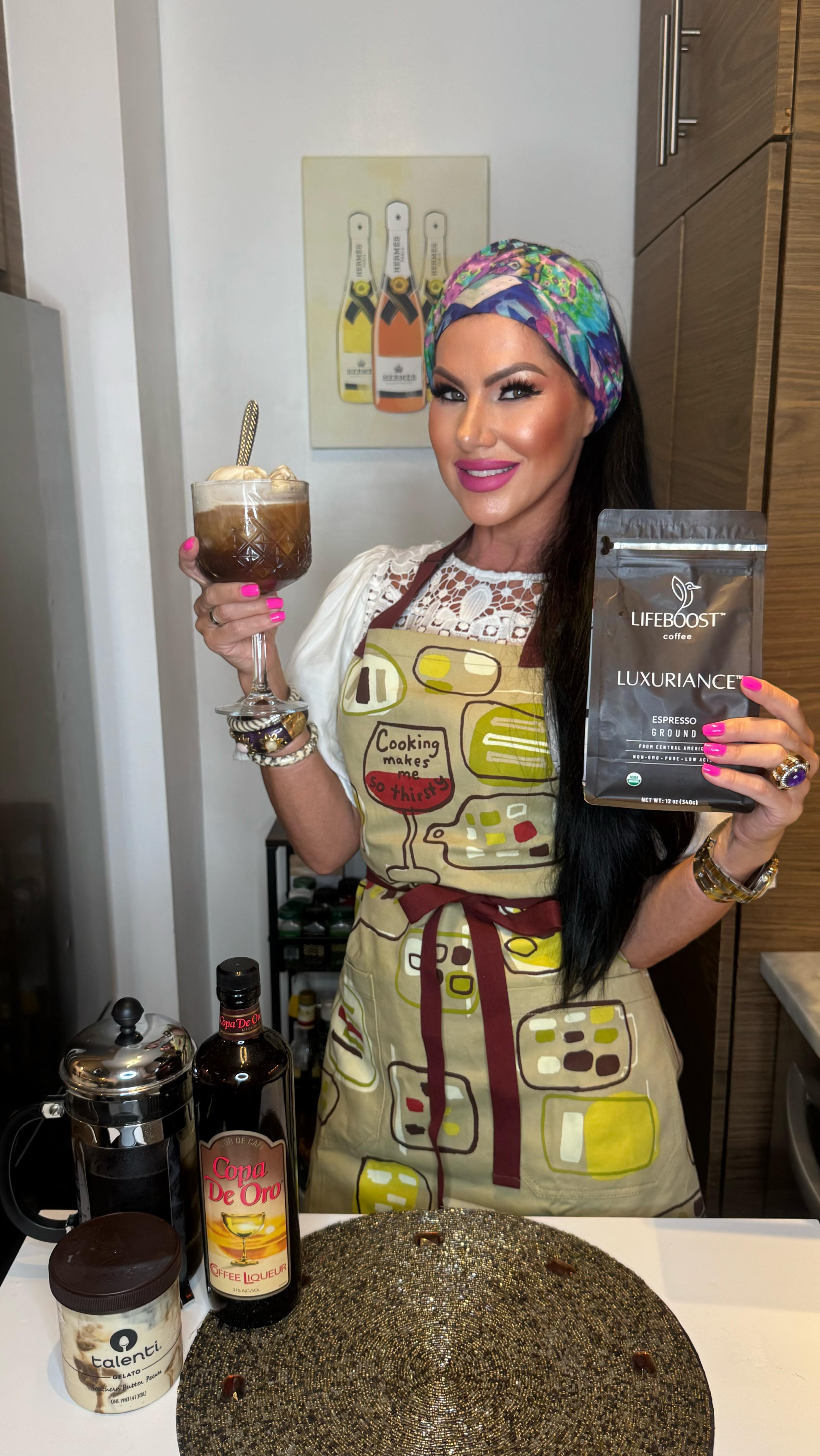 Instagram post by @yanina_lecristal for Lifeboost Coffee. Caption reads: Affogato al caffè ☕️🍨 delicious Italian cold brew....