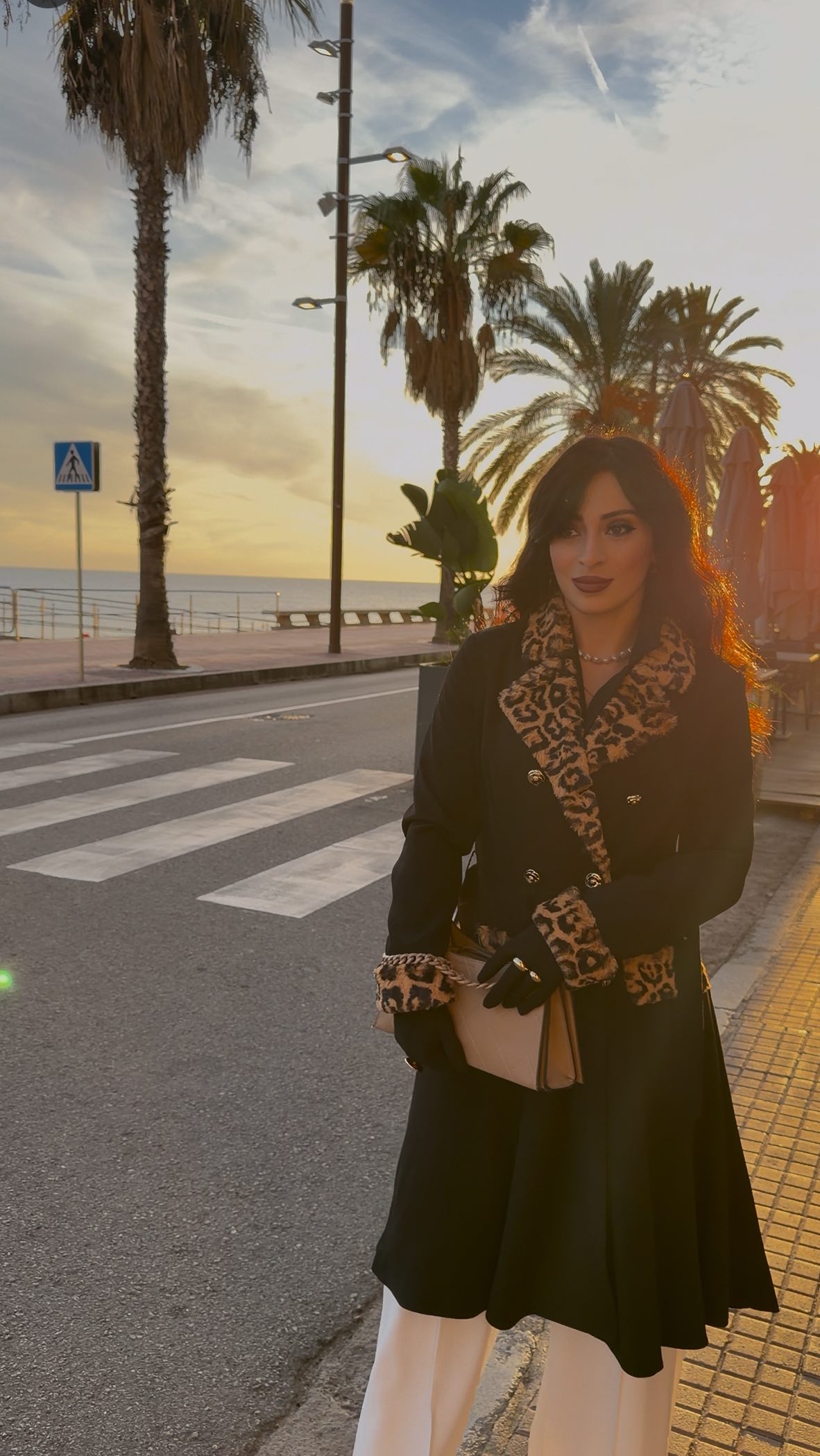 Instagram post by @sallyna___ for Retro Stage. Caption reads: 🔍SCHL002872_B_S-Black 1950s Leopard Lapel Pocket....