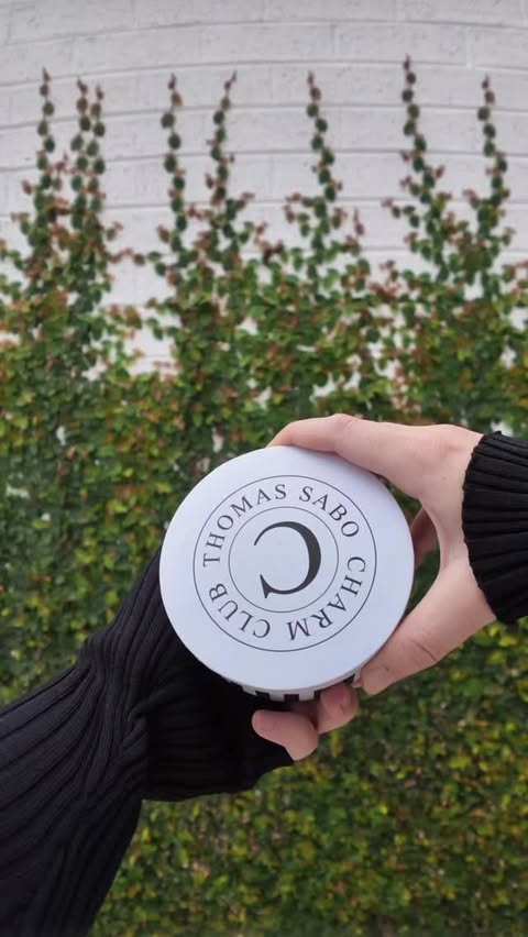 Instagram post by @rebeccalittle_ for THOMAS SABO. Caption reads: [...] this one just happens to be mine @thomassabo....