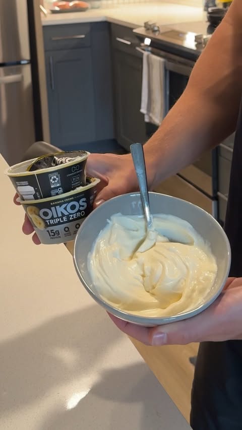 Instagram post by @bryce_witmer for Oikos. Caption reads: #OIKOSPartner How I stay on track during a busy....