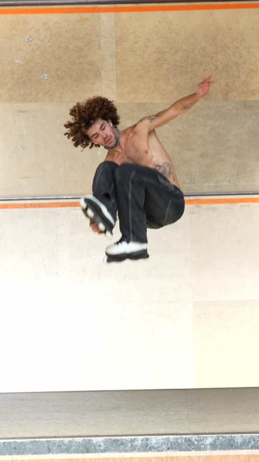 Instagram post by @lauric_picard for Powerslide. Caption reads: I have to tell you a secret…

I’ve pretty much....