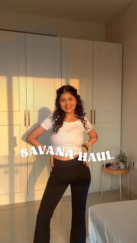 Instagram post by @nishthaasharmaa for Savana. Caption reads: Savana haul supremacy 🖤 @savana . . . #ad [...].