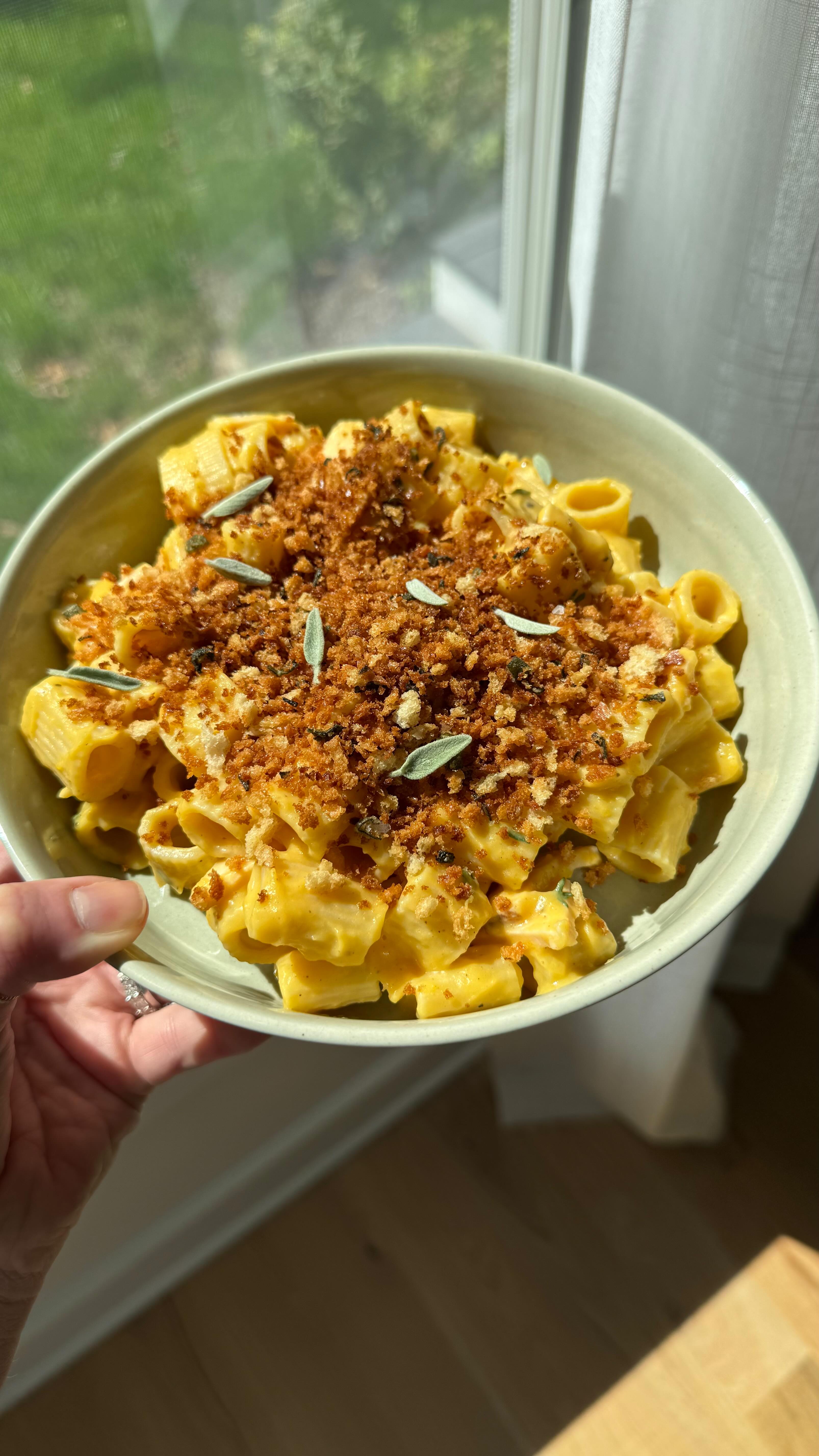 Instagram post by @jzeats for Oscar Mayer. Caption reads: #OscarMayerPartner This cozy fall pasta looks like....