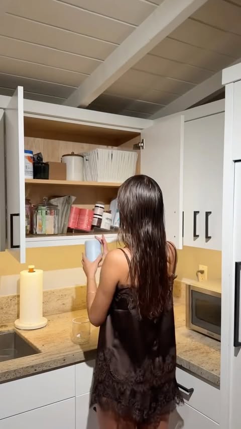 Instagram post by @beccacinelli for Kosas. Caption reads: [...] type of vlogs so much while I was gone!!🤍....