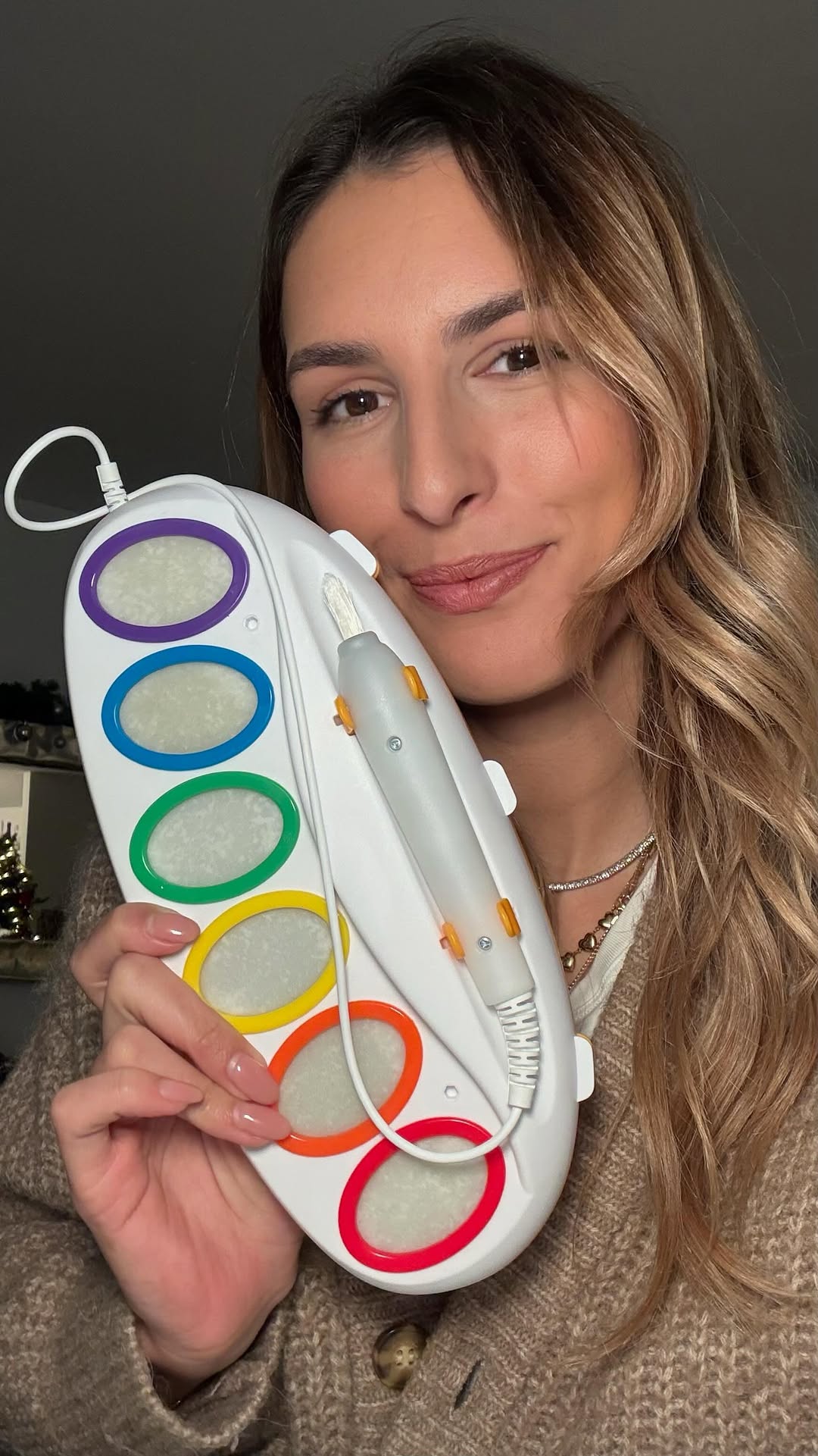 Instagram post by @gregemamma for Crayola. Caption reads: Con @crayolaitalia_official MagiPennello Luminoso....