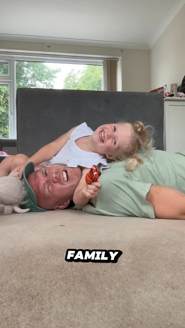 Instagram post by @dadlifewithriver for CINCH. Caption reads: [...] in 2025 is STRESSFUL... until you find....