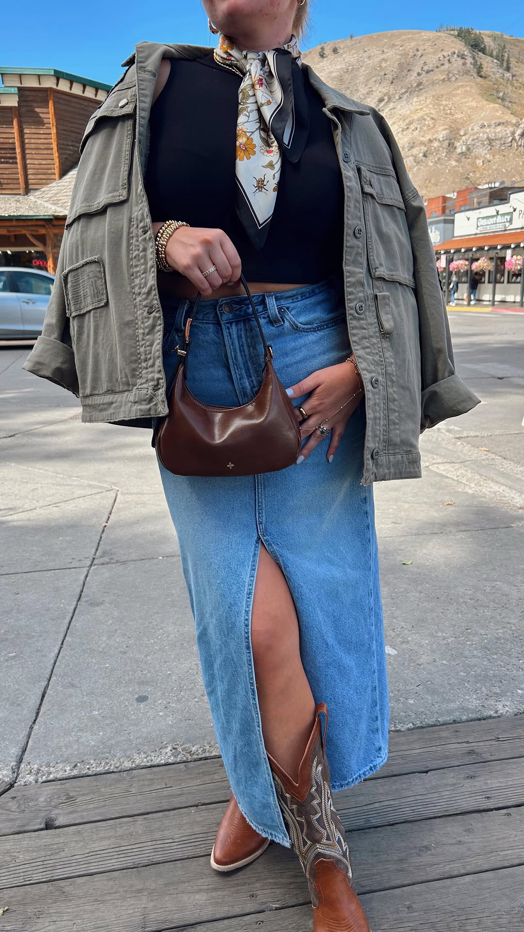 Instagram post by @maddiegmua_ for Hard Candy. Caption reads: Tailgate season is upon us… and @hardcandylife is....