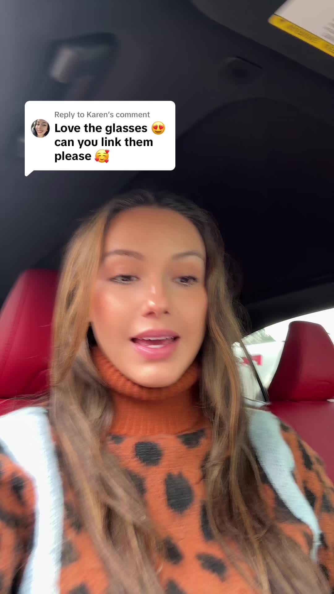 TikTok post by @ana.laura.624 for DEZI. Caption reads: Replying to @Karen #sunglasses #dezi #dezieyewear....