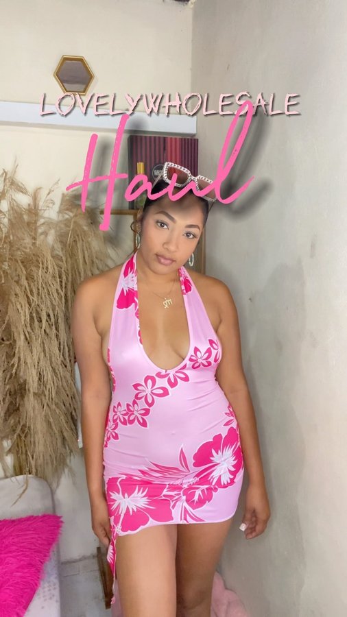 Instagram post by @tonzz_12 for LovelyWholesale. Caption reads: Which is your fav from @lovelywholesale_online....