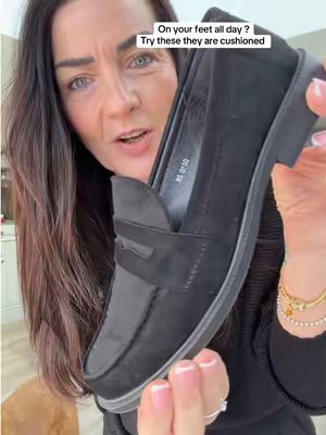 TikTok post by @stylebeautifully for Loud Look. Caption reads: [...] making them extremely comfortable. @LoudLook....