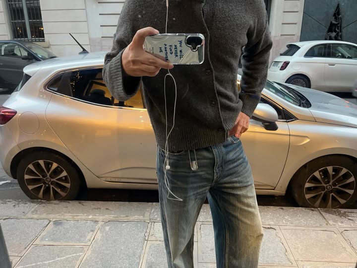 Instagram post by @kshitij.bhatia for Pull&Bear. Caption reads: Blues @pullandbear 

#pullandbearcommunity ad.