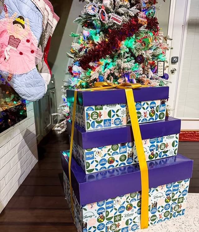 Instagram post by @dunnfamilyfun for Hasbro. Caption reads: Let’s open up some gifts that our very special....