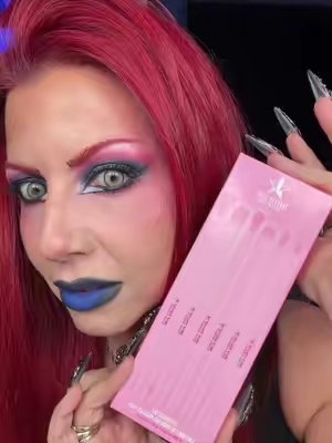 TikTok post by @xteenaashcraft for Jeffree Star Cosmetics. Caption reads: @Jeffree Star Cosmetics eye brush set is back in....