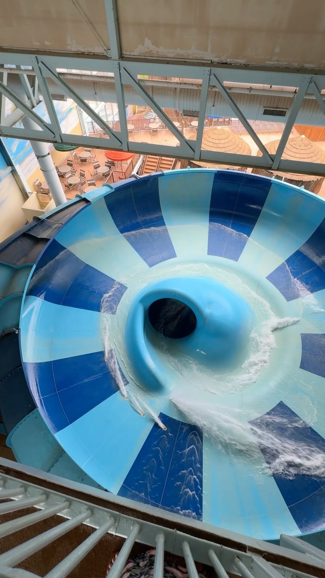 Instagram post by @clewithkids for Kalahari Resorts. Caption reads: Come with us to the Largest Indoor Waterpark in....