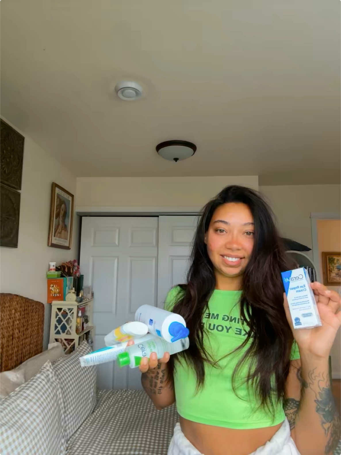 TikTok post by @amor_aa_ for Good Molecules. Caption reads: Omg I hate recording me talking because I will....