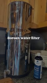 Instagram post by @drhalieschoff for Boroux. Caption reads: [...] and maintenance couldn’t be easier with....