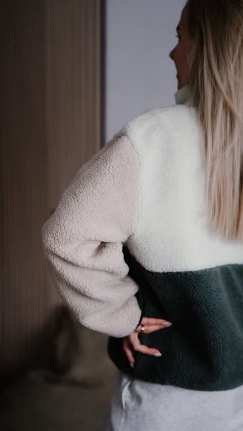 Instagram post by @murutarsofia for ABOUT YOU. Caption reads: About you e-poes kehtib minu sooduskood [...].