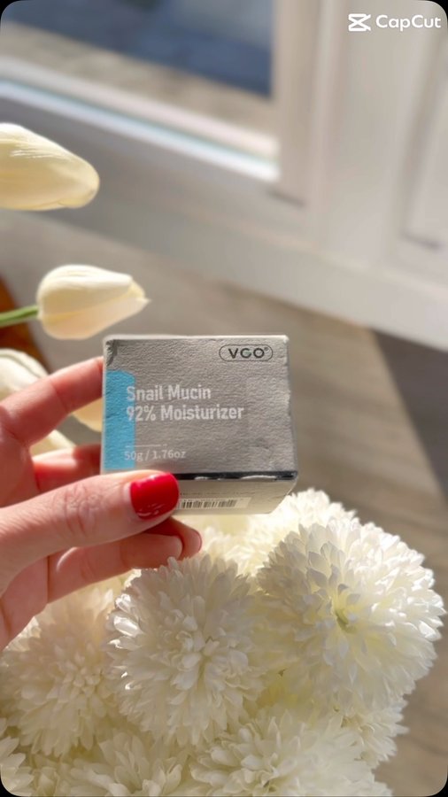 Instagram post by @american.turkish.mom for VGObeauty. Caption reads: Looking for perfect moisturizer? 

Let’s check it....