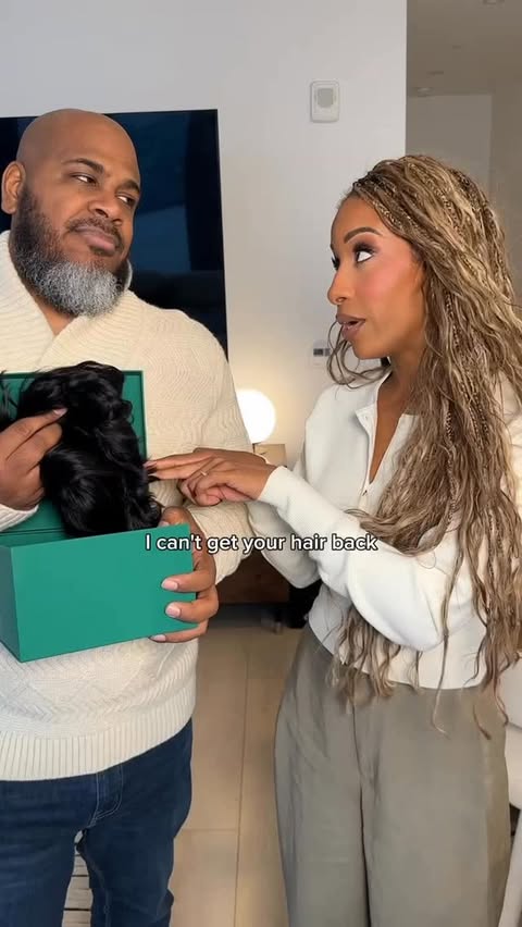 Instagram post by @msnewslady for PayPal. Caption reads: [...] through my gift list this season with....