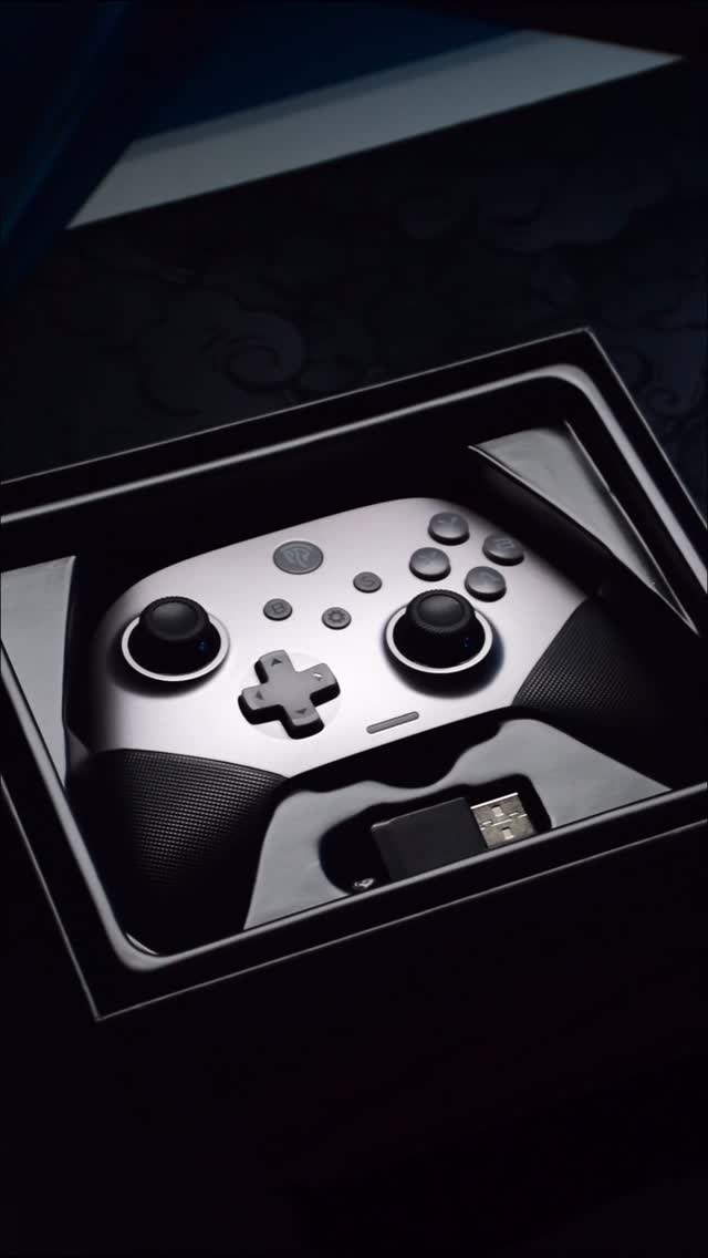 Instagram post by @luksetups for EasySMX. Caption reads: 🎮 Unlock precision with the EasySMX X10 Mechanic....