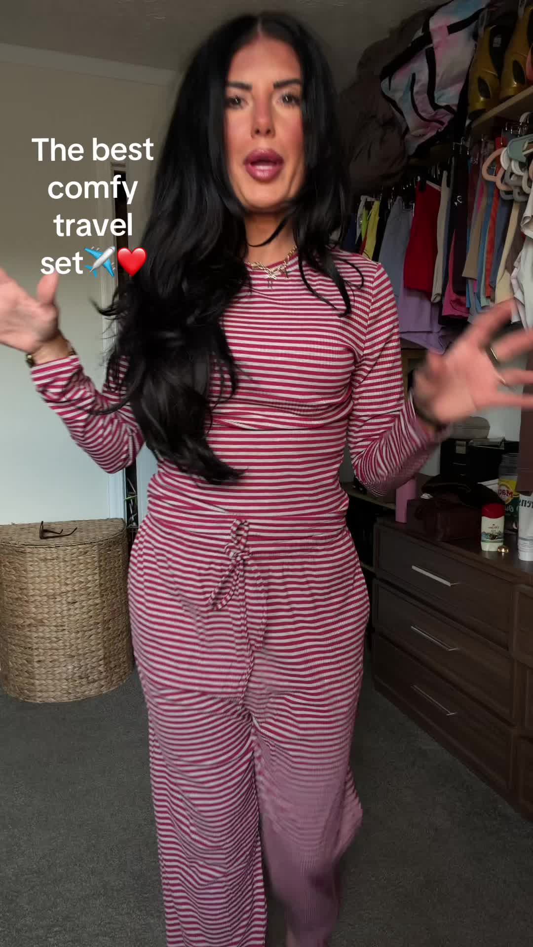 TikTok post by @morganbuckner14 for Automet. Caption reads: The best comfy travel set ✈️❤️ @AUTOMET @AUTOMET....