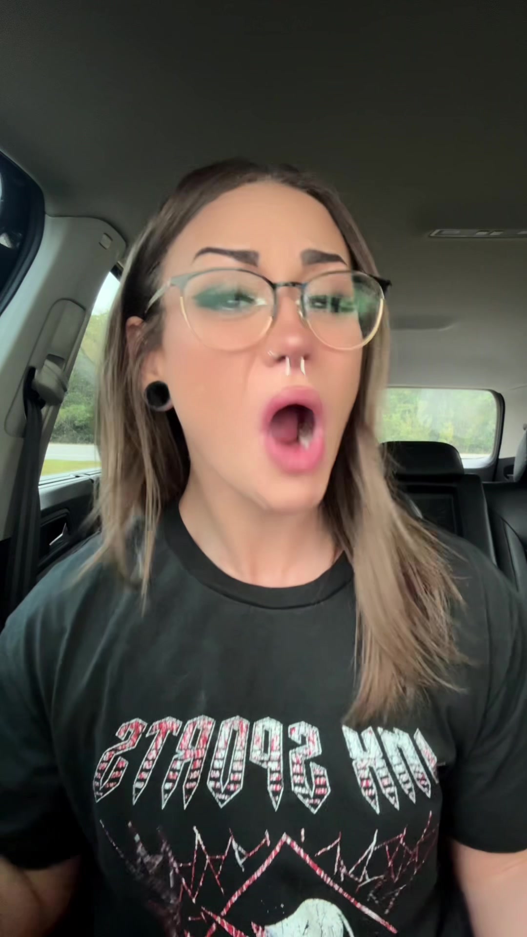 TikTok post by @laurabmullis for JNX Sports. Caption reads: [...] calls for Stim-free pre! #sponsored @JNX....