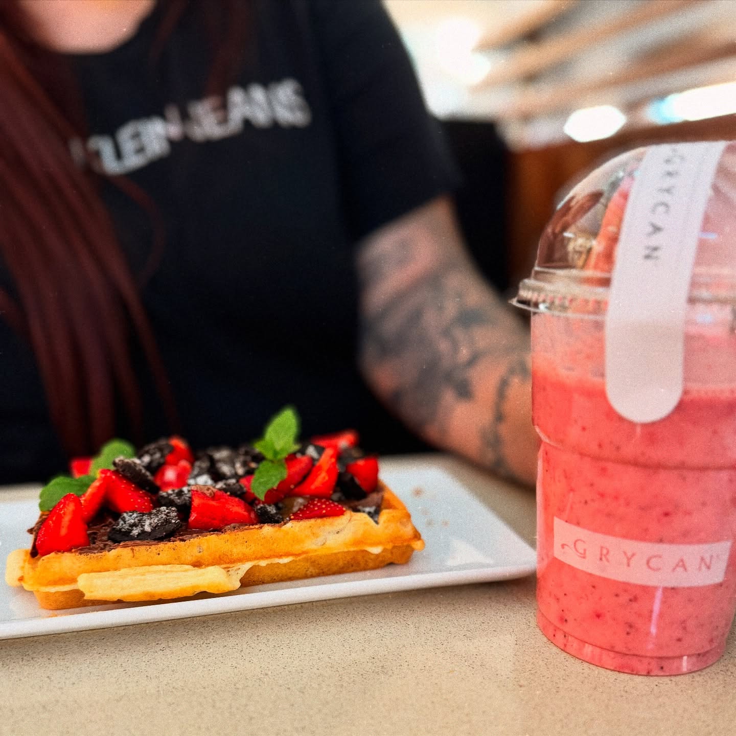 Instagram post by @karolinabgdn for Grycan. Caption reads: Truskawkowy sezon rozpoczęty na dobre! 🍓 W....