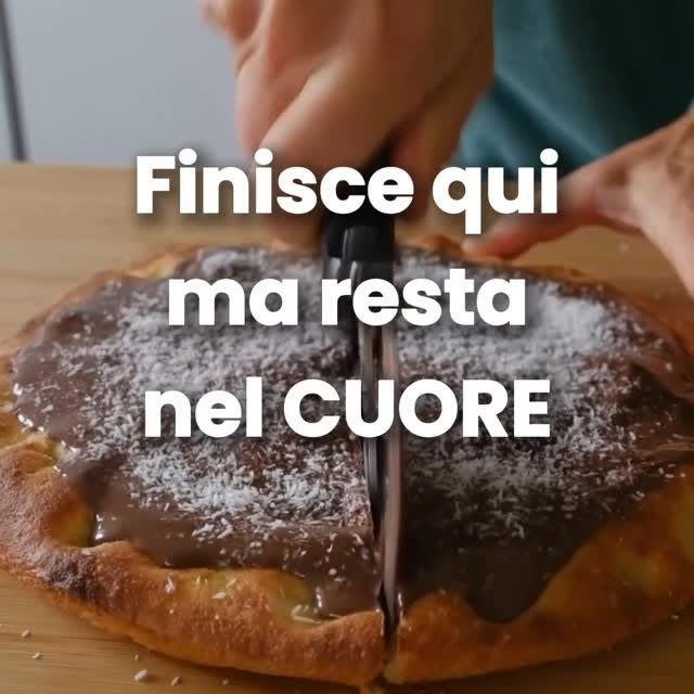 Instagram post by @cottoaldente for foodspring. Caption reads: GRAZIE @foodspring_it #adv.