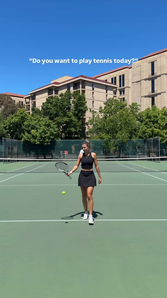 Instagram post by @lauravalkovaa for Pinspark Activewear. Caption reads: The answer is YES 🔥 Outfit from....