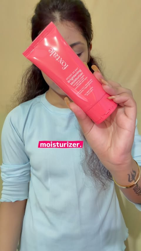 Instagram post by @sudita_official for Minimalist. Caption reads: [...] used, comment below 👇. #ad #beneude....