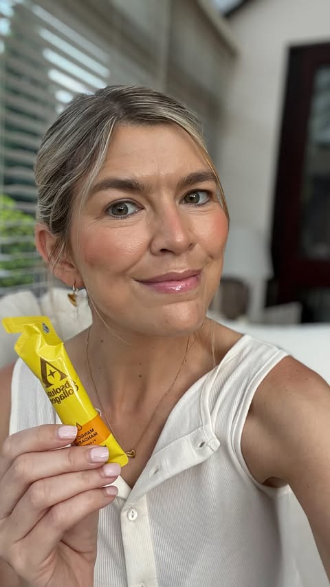 Instagram post by @kellylouise398 for Absolute Collagen. Caption reads: [...] think so, which is why I take the....