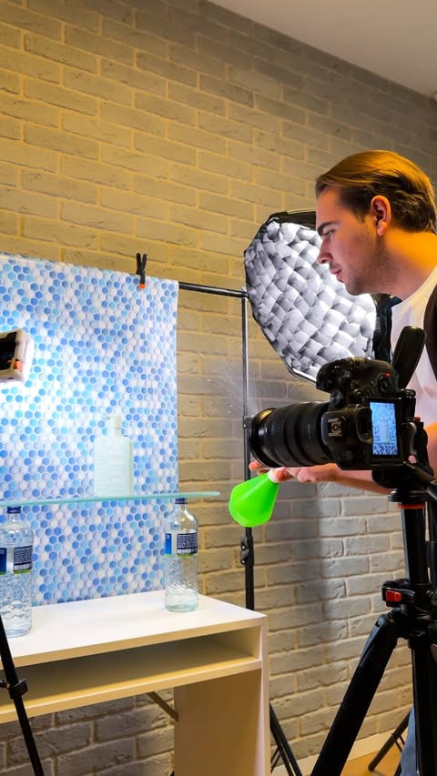 Instagram post by @mobilephotographyfans for Photoroom. Caption reads: I did the whole “fake shower product shoot” today....