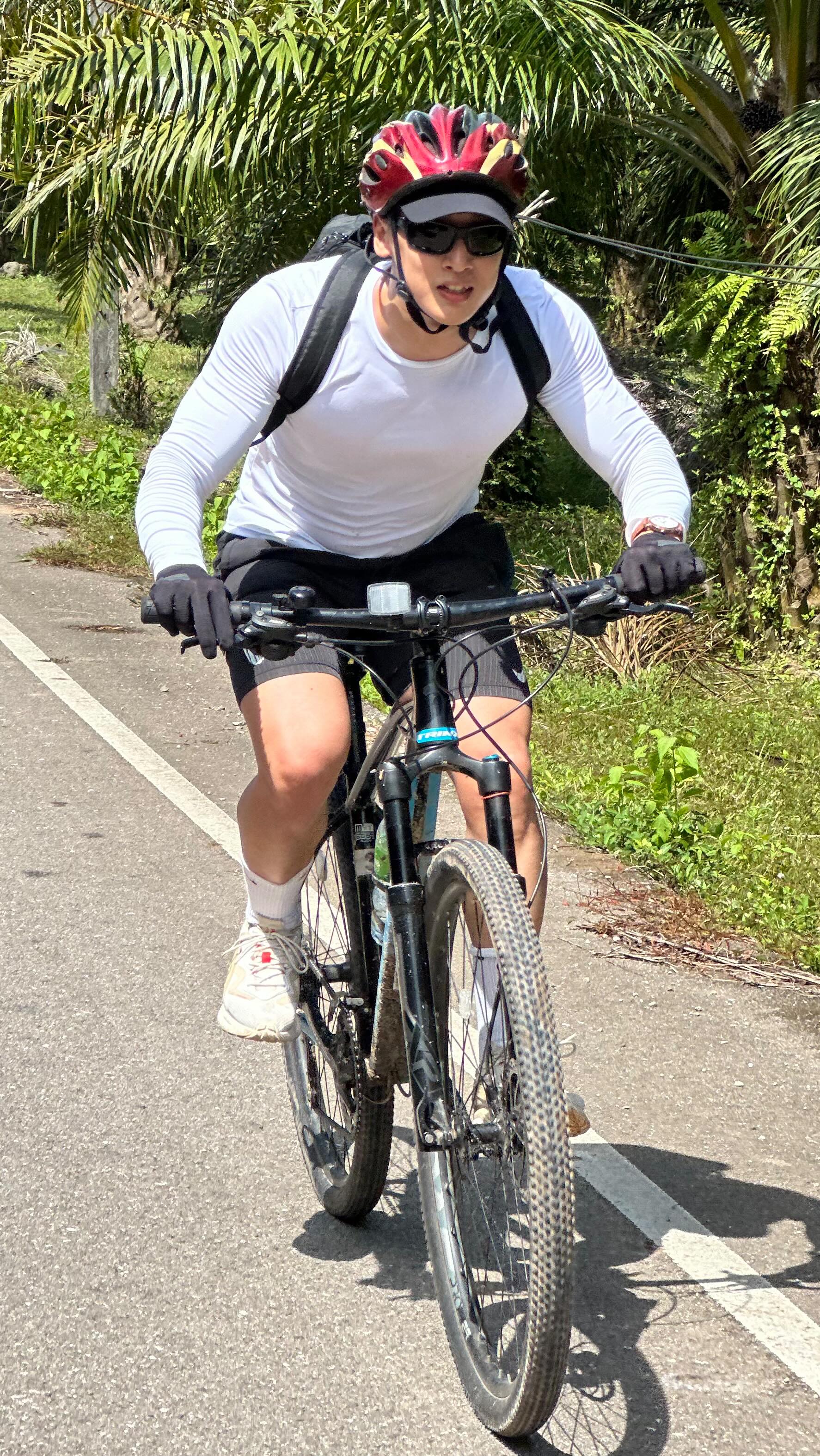 Instagram post by @songashim_rungsung for Isopure. Caption reads: Krabi mornings, ocean breeze, and a scoop of 100%....