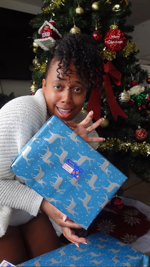 Instagram post by @alinda.llc for Name Bubbles. Caption reads: [...] wrapping hack: these personalized....