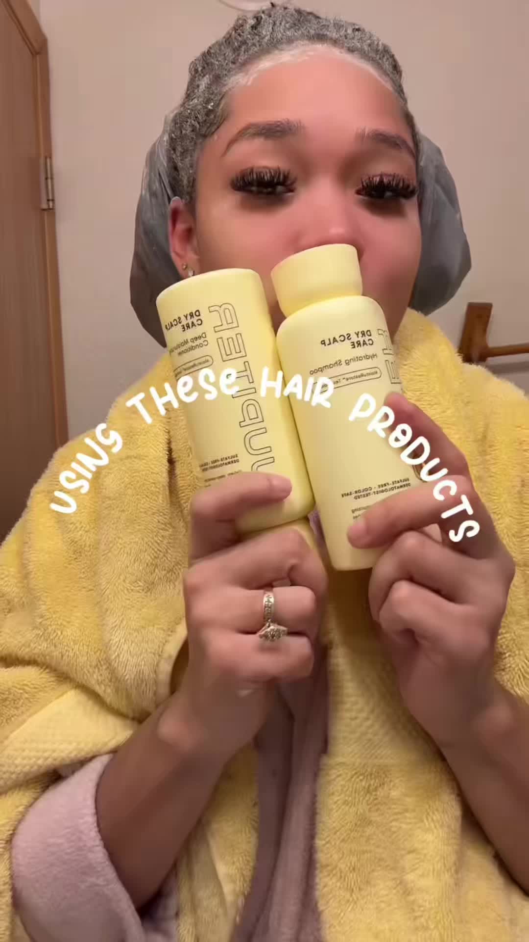 TikTok post by @omii_naomii_ for Jupiter. Caption reads: @Jupiter : Moisturizing Shampoo & Conditioner....