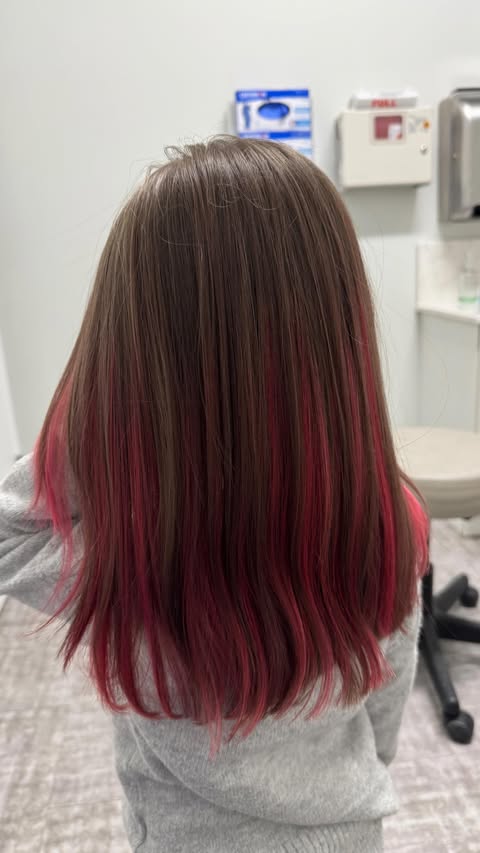 Instagram post by @rozeylocks for K18 Hair. Caption reads: ✨ First client of 2026… and she’s my favorite....