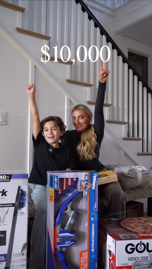 Instagram post by @citygirlgonemom for Kohl's. Caption reads: 🎉🎁 If you know my crew, you know Black Friday....