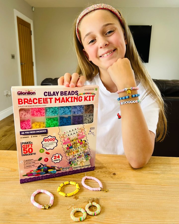 Instagram post by @indiaandmaxwellsadventures for Gionlion. Caption reads: [...] Clay Beads Bracelet Making Kit from....