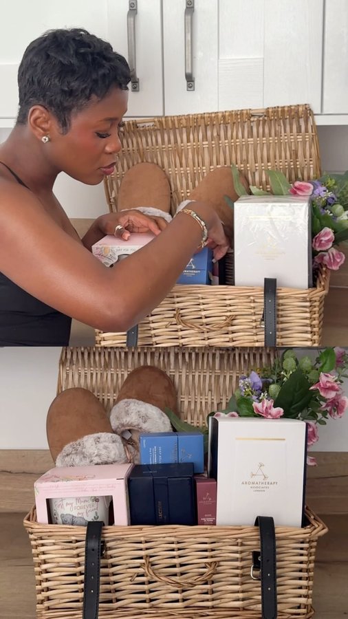 Instagram post by @skinandbase for Aromatherapy Associates. Caption reads: [...] the epitome of relaxation....